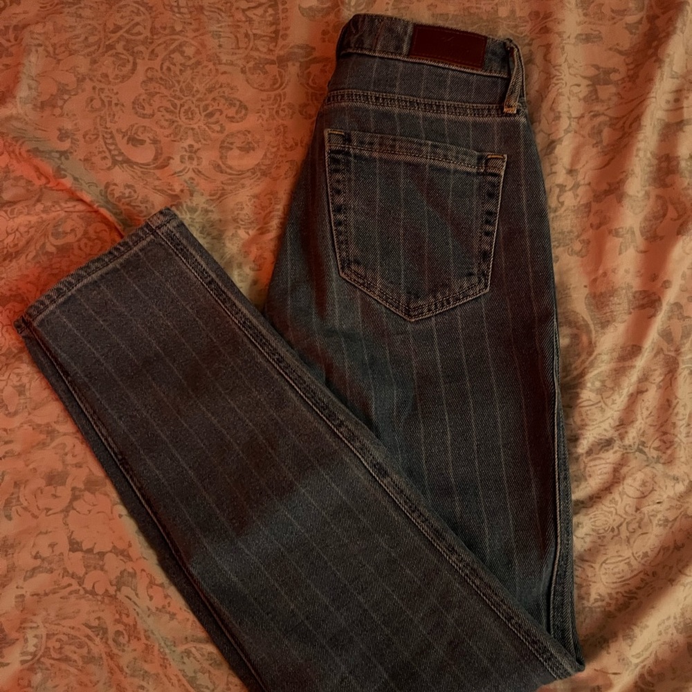 hollister mom jeans